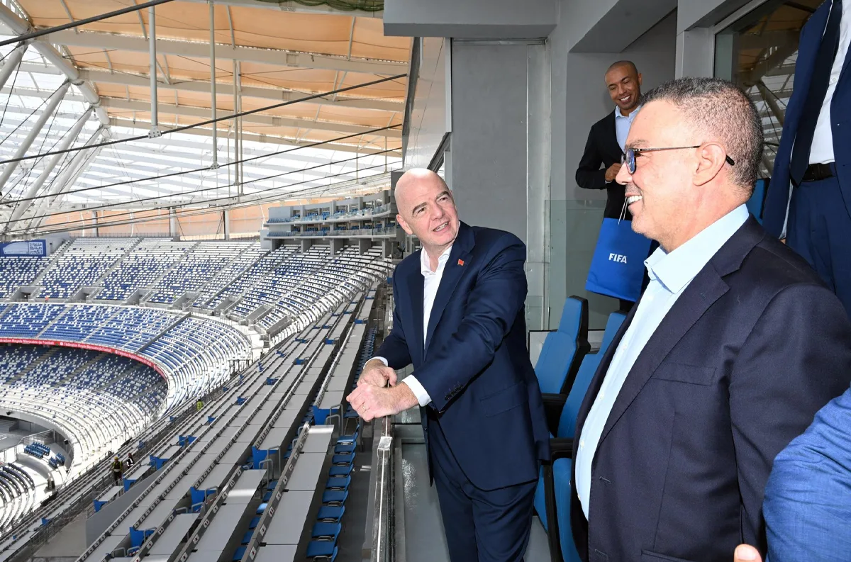Gianni Infantino Loue la Vision Footballistique du Maroc lors de sa Visite au Grand Stade de Tanger