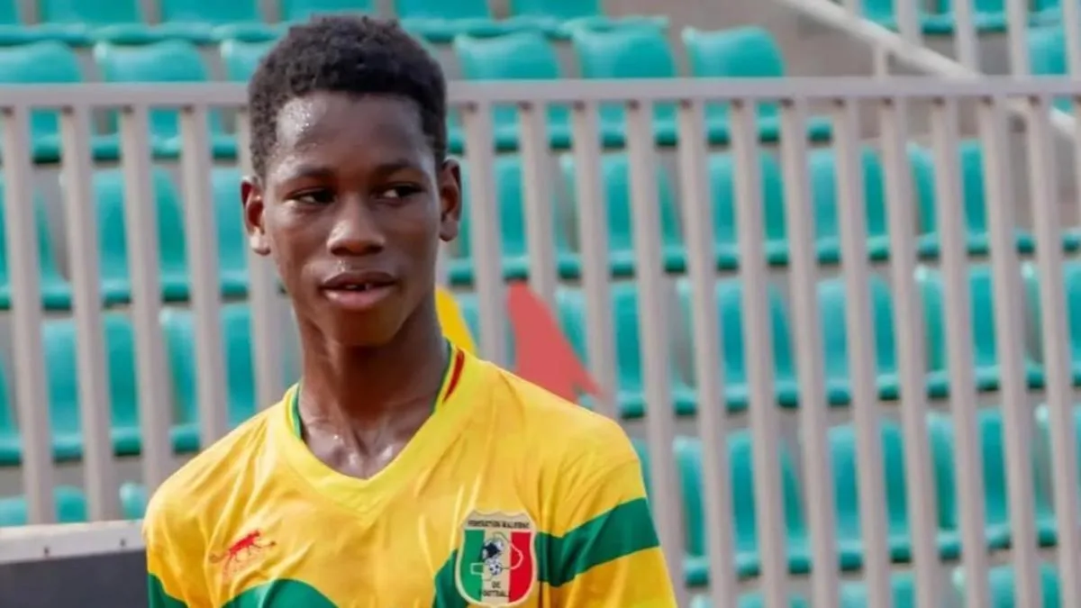 PSG : Paris prêt à doubler encore le Barça sur une pépite malienne