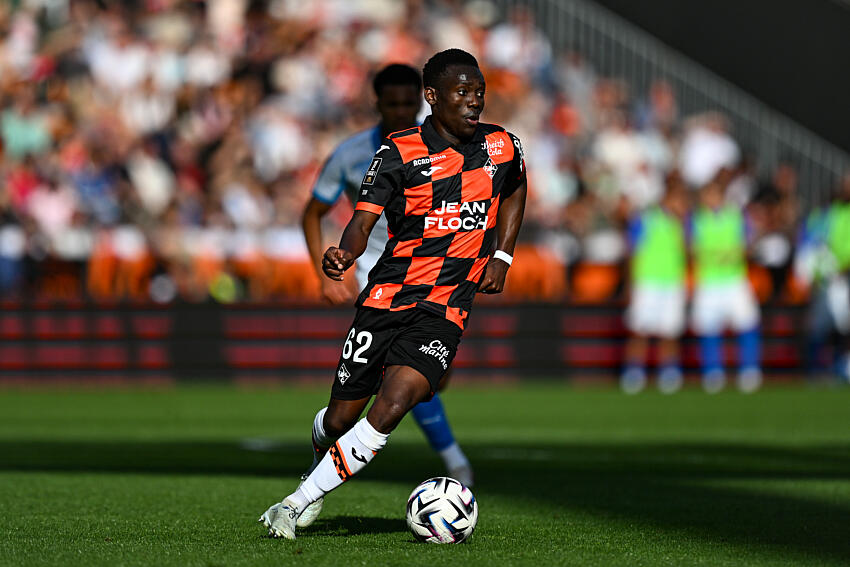 Arthur Avom, la pépite camerounaise illumine la Ligue 1 !