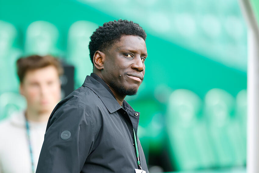 Le Havre vise Demba Ba pour succéder à Mathieu Bodmer au poste de directeur sportif