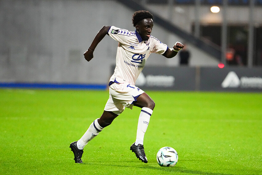 Stade Lavallois : Oumar Konaté qualifié, il pourrait débuter face à Clermont !
