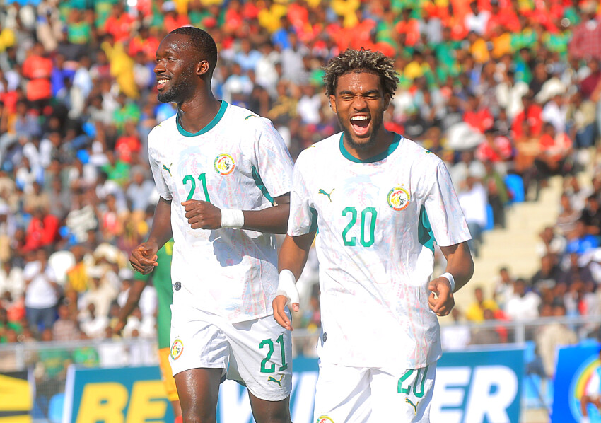 Sénégal : Ibrahim Mbaye délivre les Lions et offre à Patrick Vieira sa première victoire