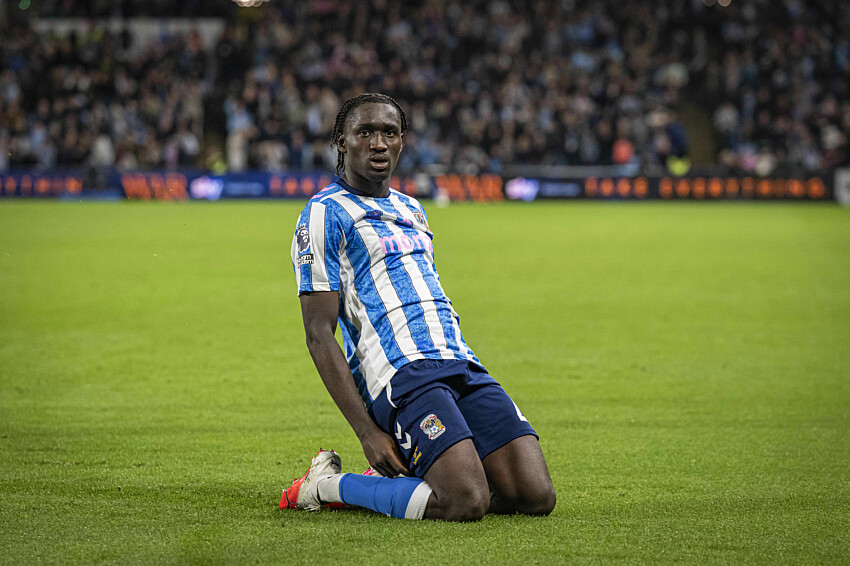 Coventry : Sidiki Chérif brille pour sa première titularisation en Premier League !