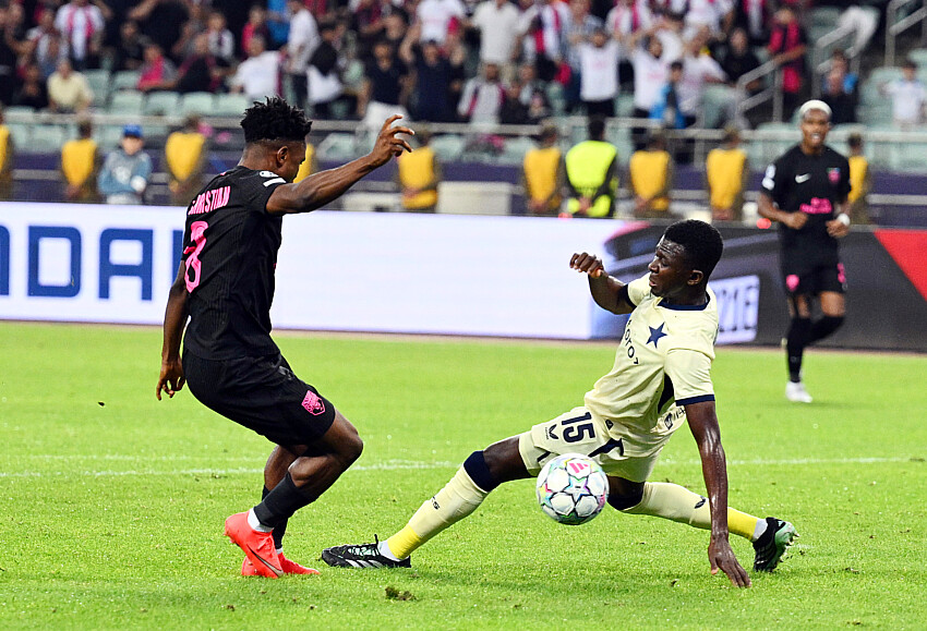 Slavia Prague : Mubarak Suleiman, premier ado nigérian titulaire en C1 depuis Iwobi !